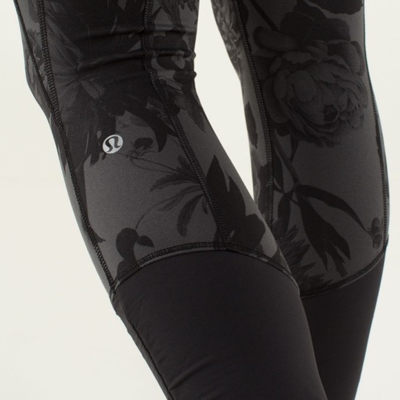 Lululemon Practice Daily Crop
Brisk Bloom Black - Picture 4 of 12